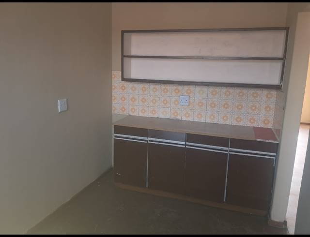 2 bed property to rent in PRIMROSE